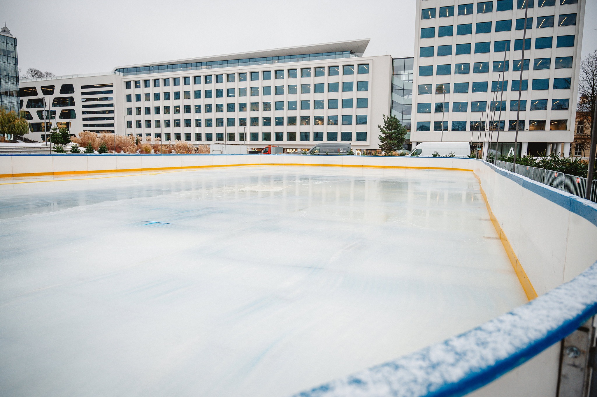 Ledo čiuožykla Vienybės aikštėje Kaune 2025