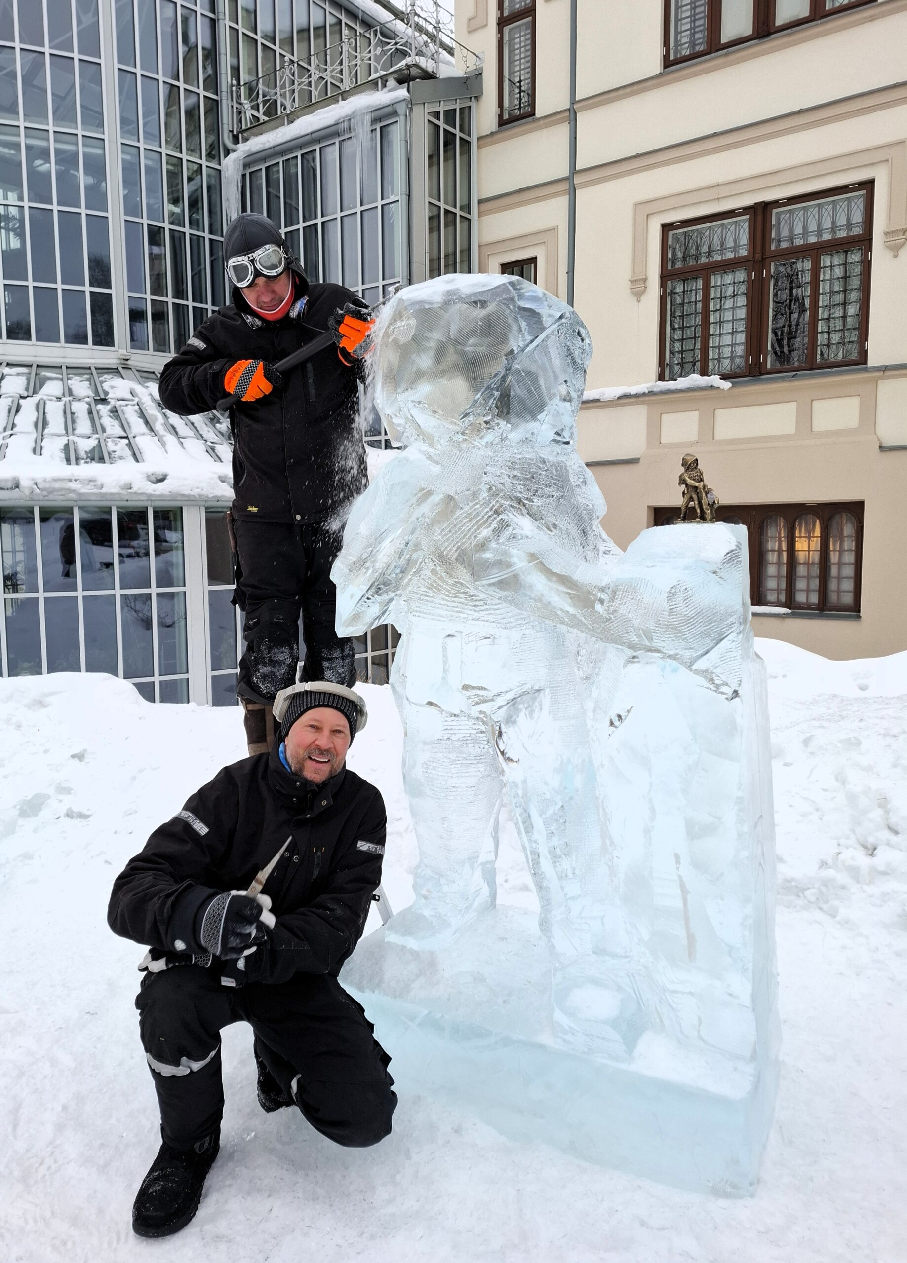 Kretingos grafų Tiškevičių parke gimsta ledo skulptūrų galerija