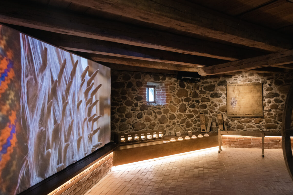 Moderniai atnaujinta Linų muziejaus ekspozicija