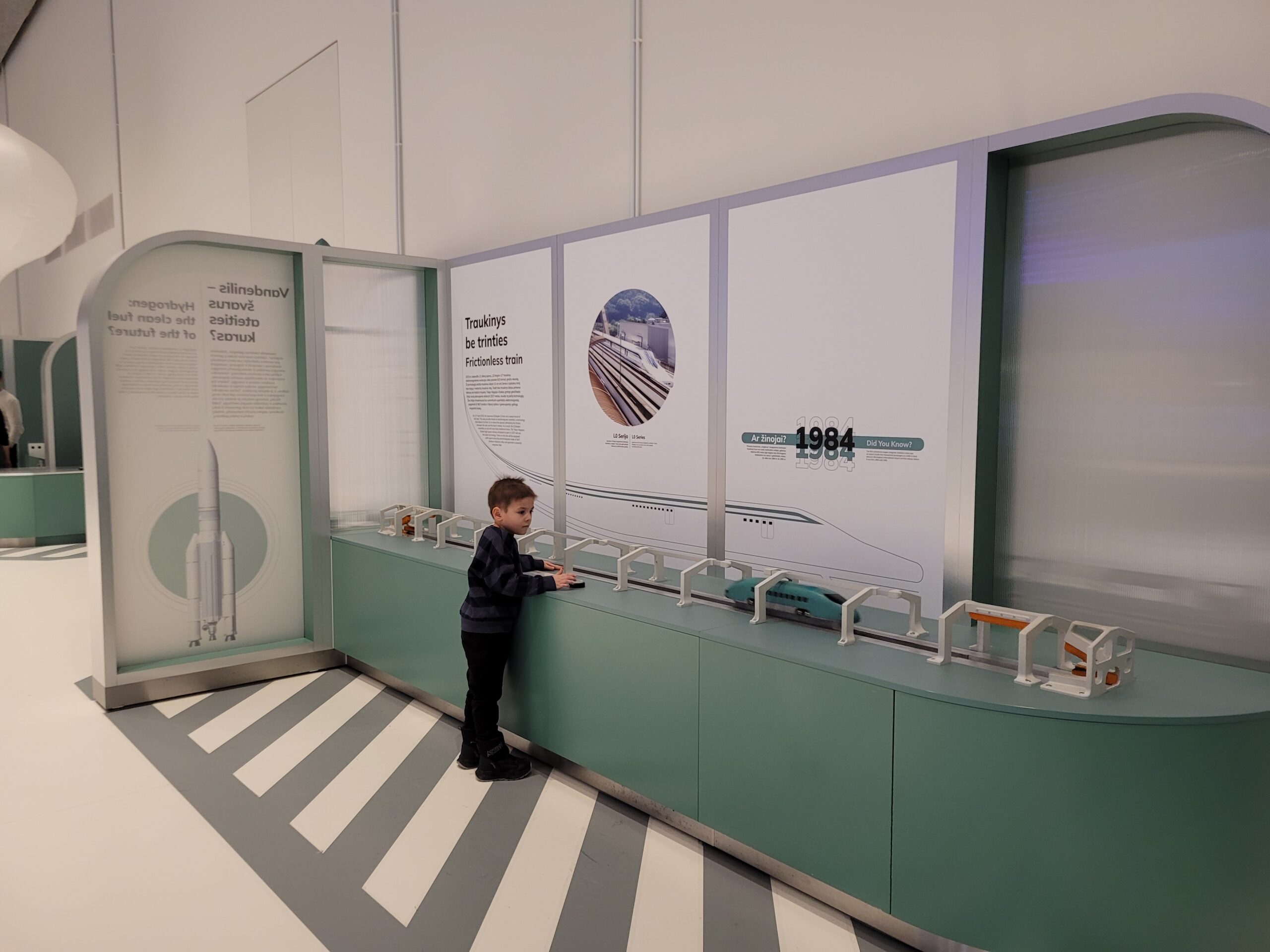 Mokslo sala su vyresniais vaikais