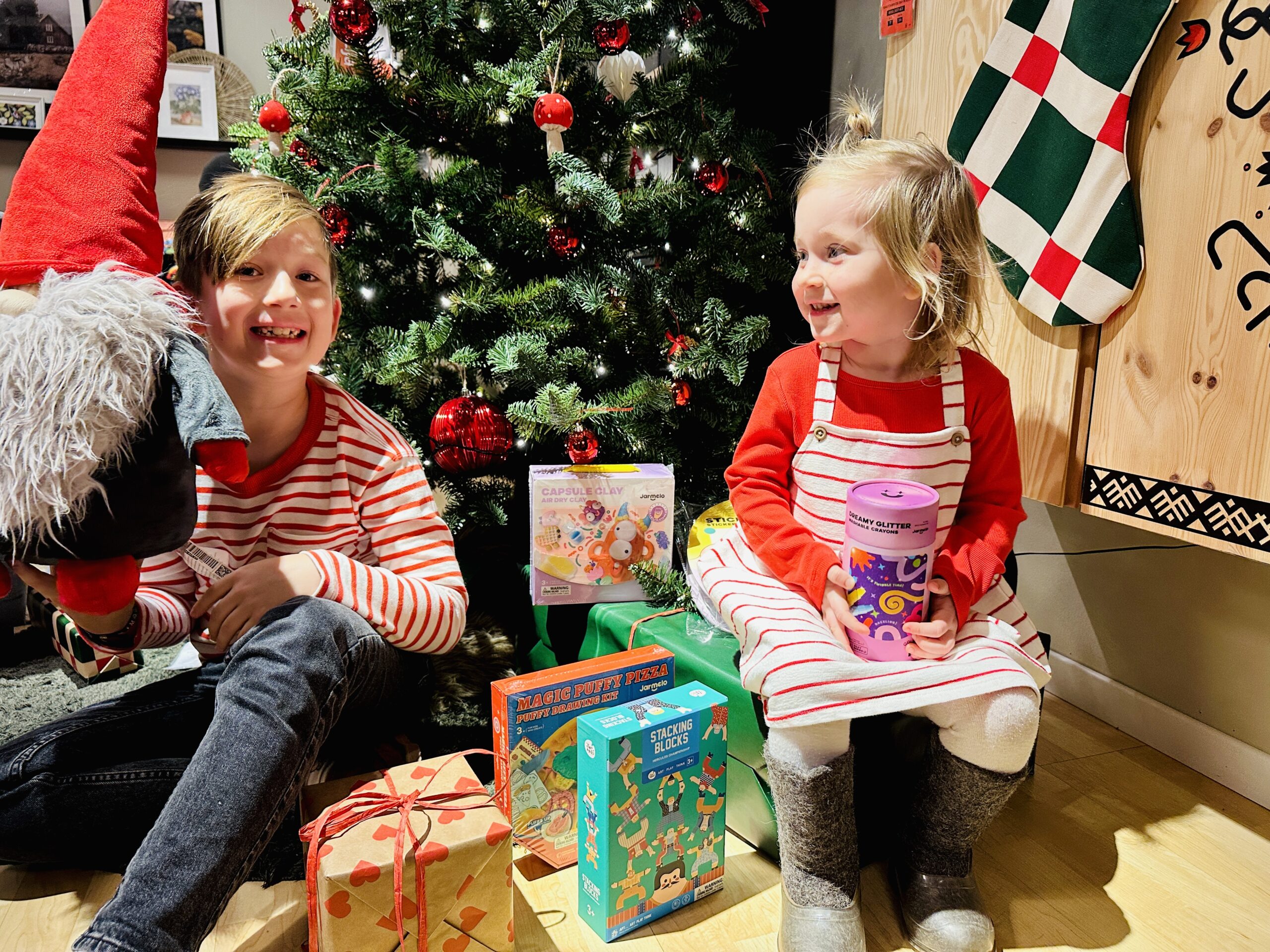 Populiariausios kūrybiškos Kalėdų dovanos vaikams 2025