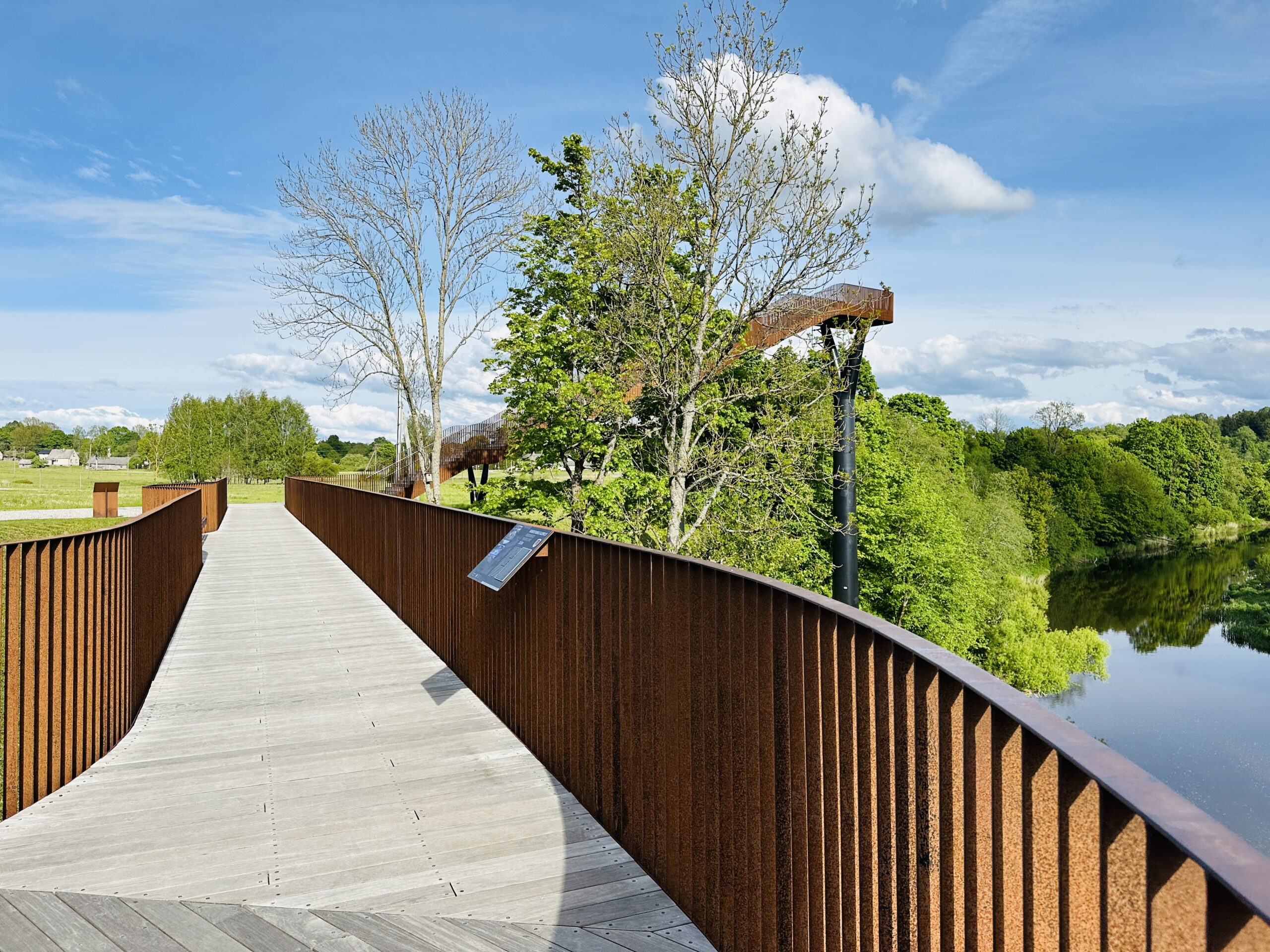 Gražiausi apžvalgos bokštai Lietuvoje: vietos, kur atsiveria įspūdingi vaizdai