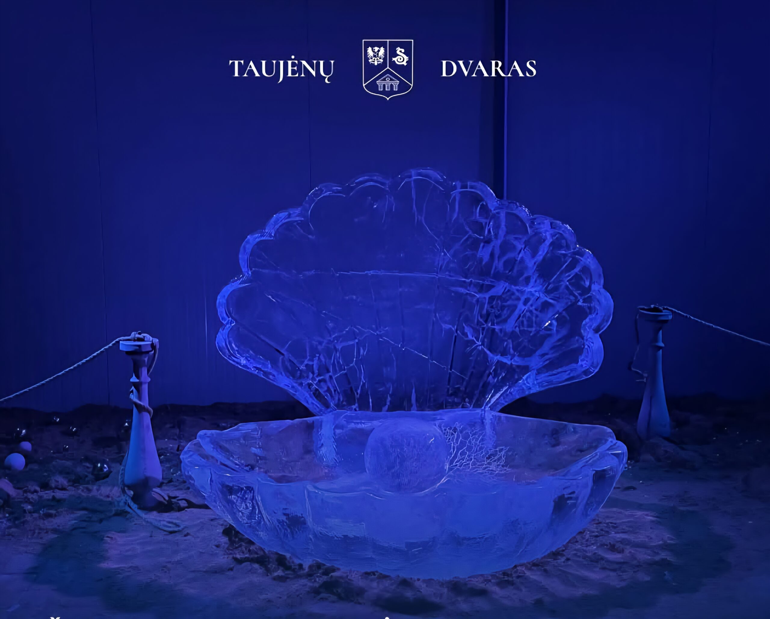 Ledo skulptūrų ir meno festivalis Taujėnų dvare