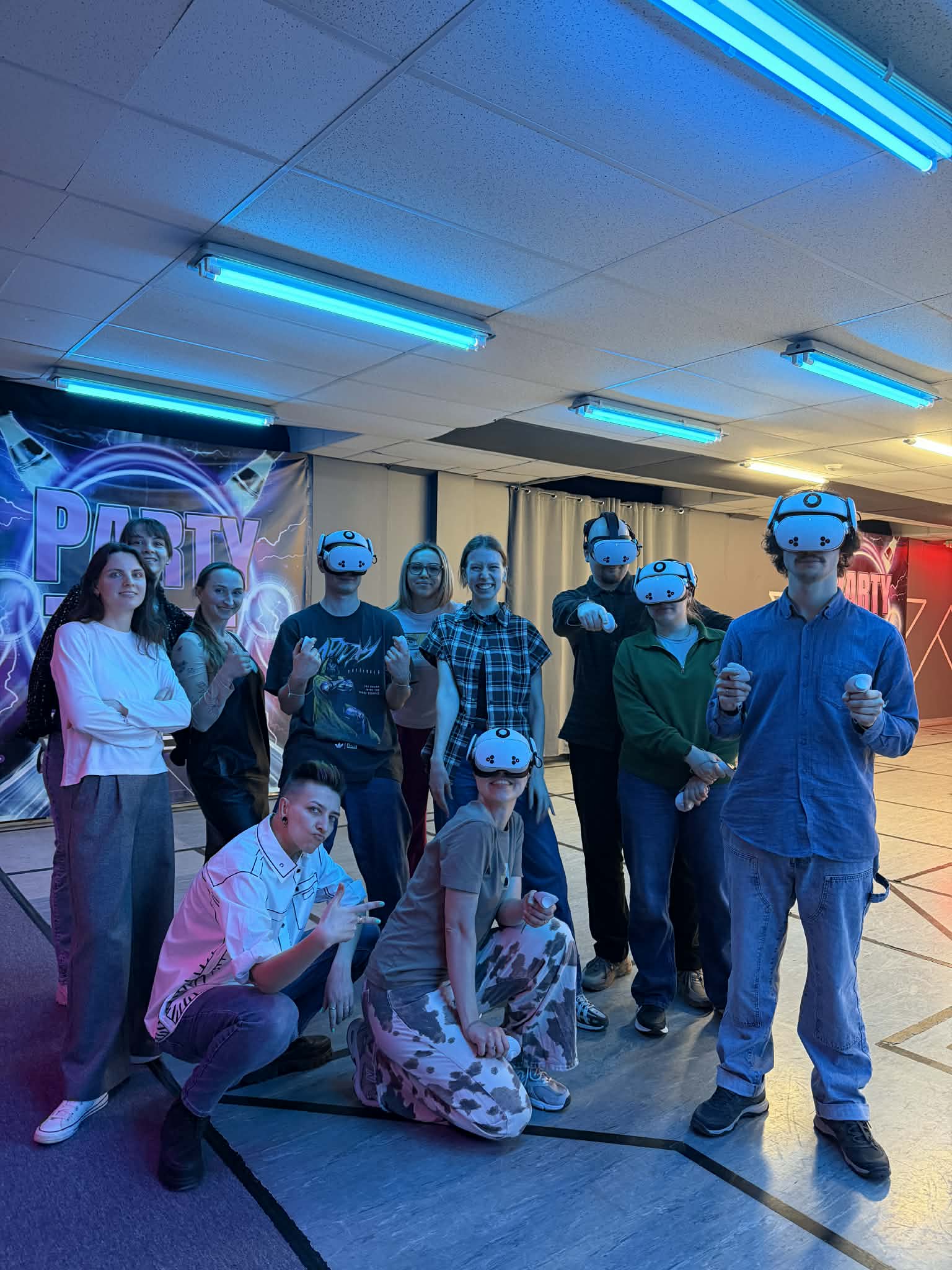 PartyTime virtualios realybės (VR) pramogų arena