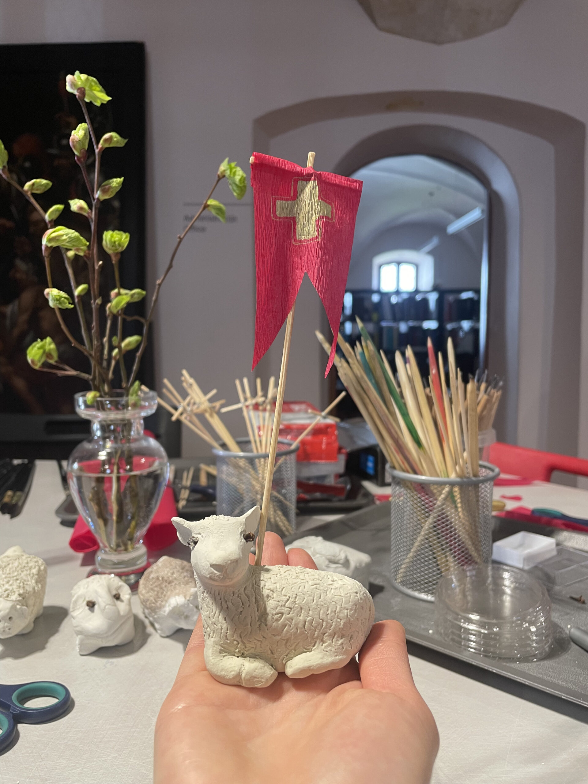 Velykinė edukacija iš molio