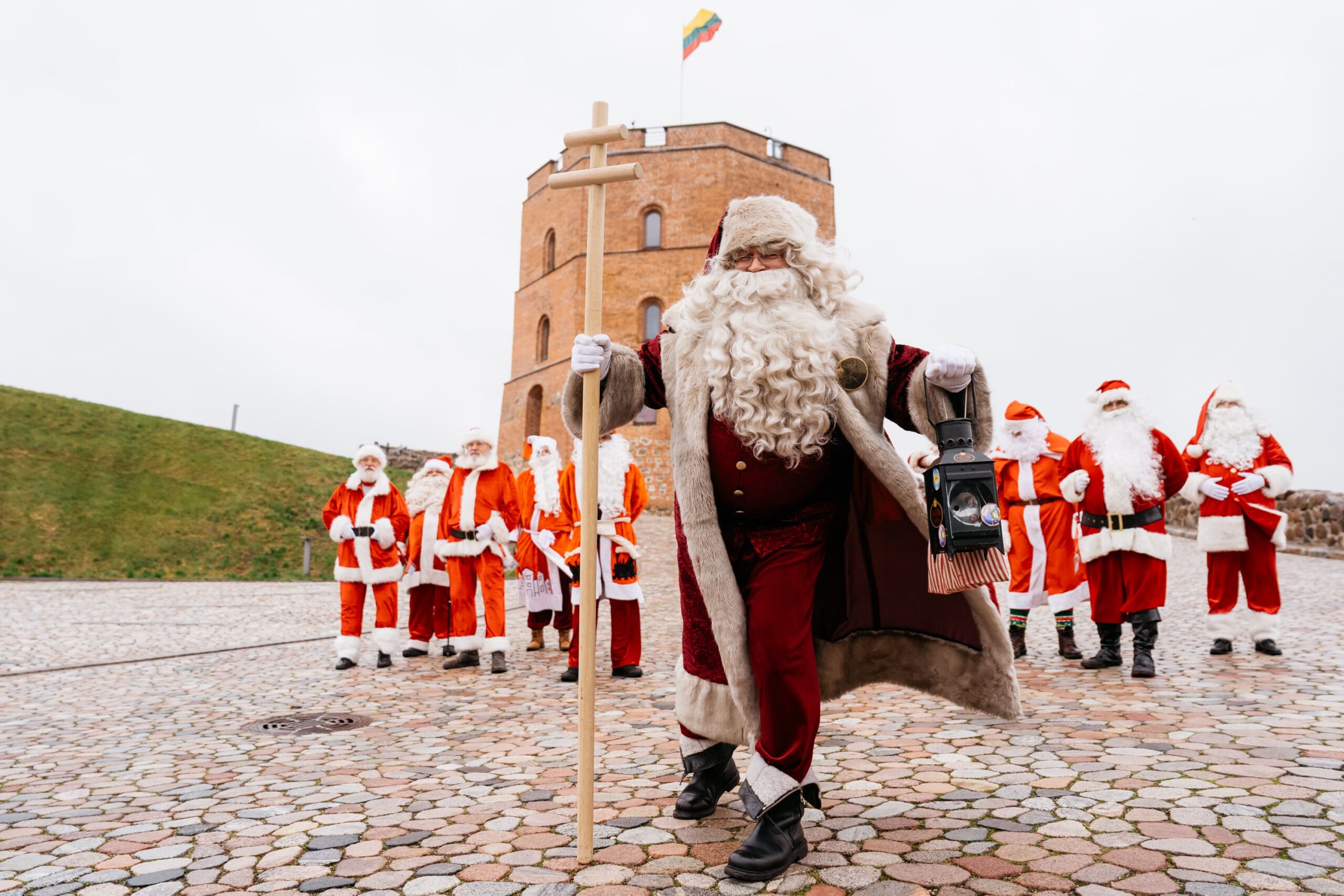 Sostinėje – nauja šventinė tradicija: Vilniaus kalėdiškiausią dieną laukia speciali valiuta, Kalėdų paštas ir šimtai choristų ant ledo