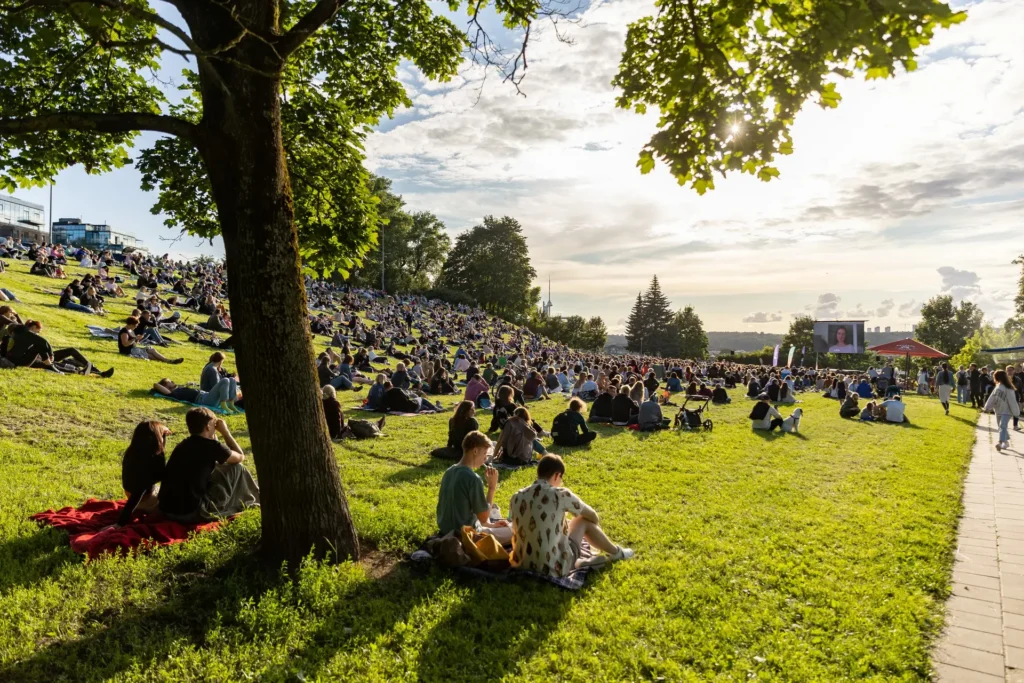Upės festivalis su šeima (Vilniaus savivaldybės nuotr.)
