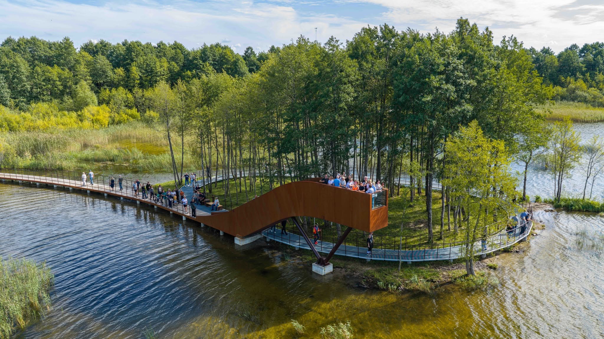 Draudenių poilsiavietė su moderniu apžvalgos bokštu (Juozo Petkevičiaus nuotr.)