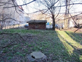 Žymieji Vingrių šaltiniai po Vingrių gatve (Neakivaizdinis Vilnius nuotr.)