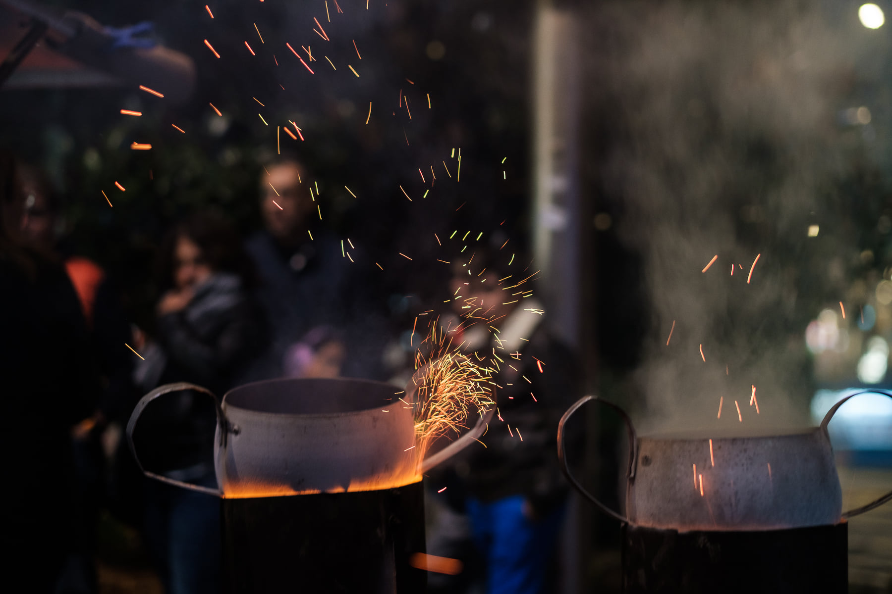 Baltoji naktis La Lagūnoje: šviesi prieškalėdinio apsipirkimo alternatyva juodajam penktadieniui Tenerifėje