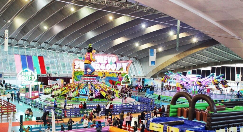 Šiandien atsidaro didžiausias šventinis pramogų parkas Tenerifėje: PIT 2025