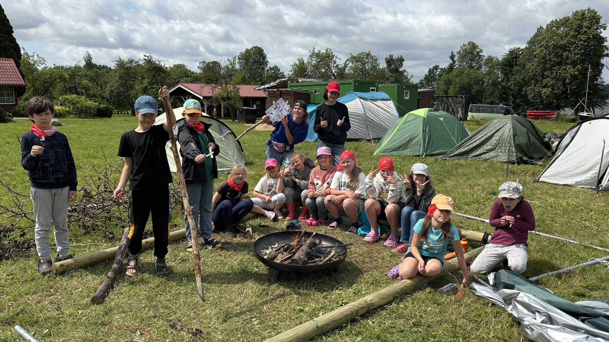 Stovyklos „Atostogos kaime”